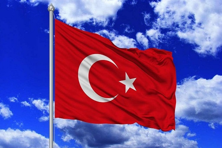 Bayrakların Kullanım Alanları Gönder, Makam ve Flama Bayraklarının Farklı Amaçları